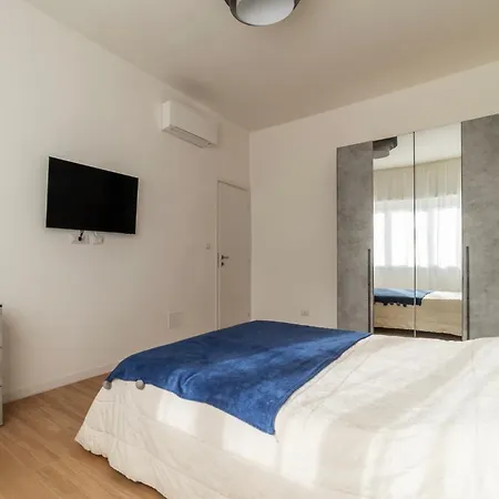 Guesthost - Rm Veio 52b Apartman *